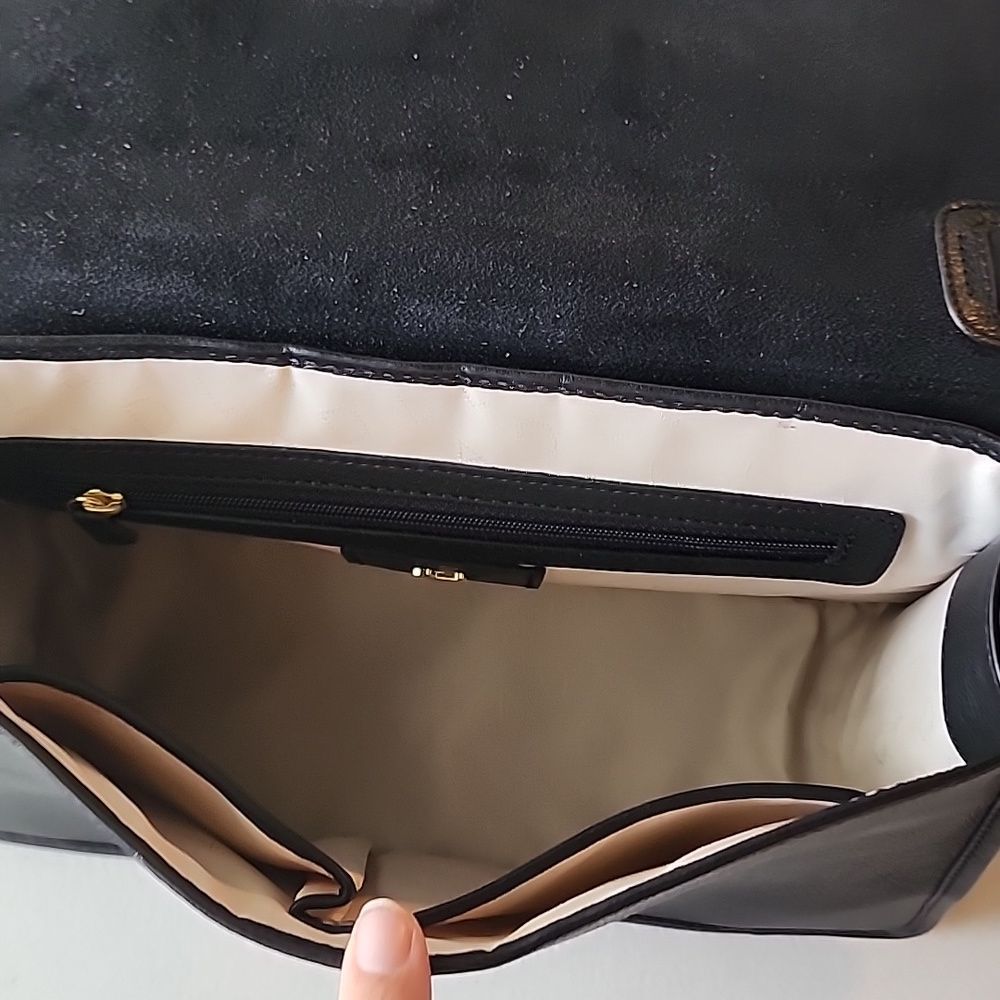 RADLEY LONDON Black Crossbody Bag - Picture 5 of 5